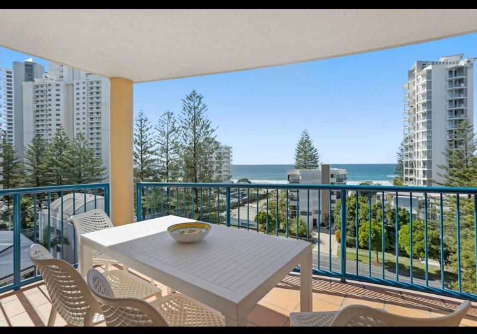 San Mateo On Broadbeach Gold Coast Extérieur photo